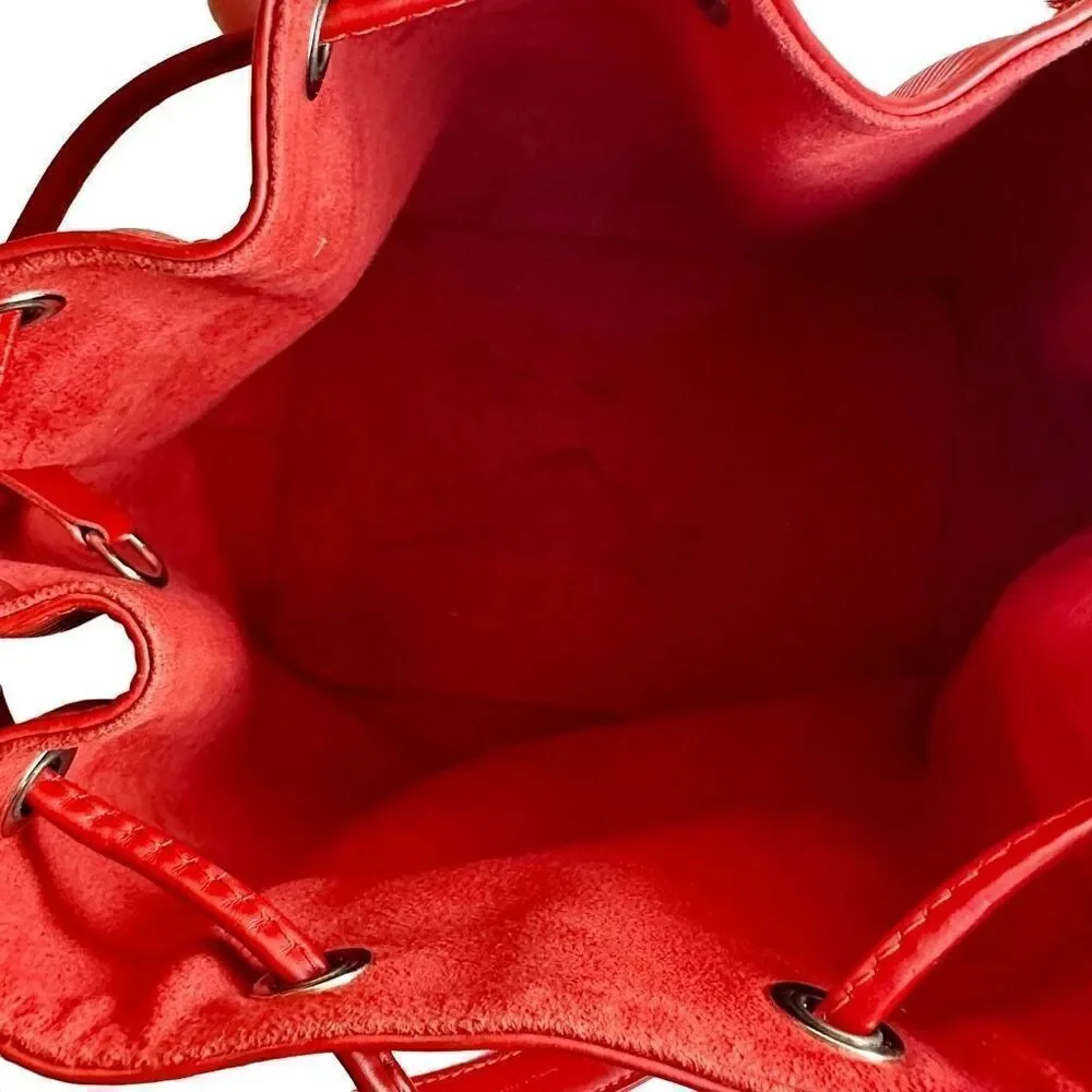 Vintage Louis Vuitton Crossbody or Shoulder Bucket Bag Petit Noe Red Epi Leather - Picture 7 of 8